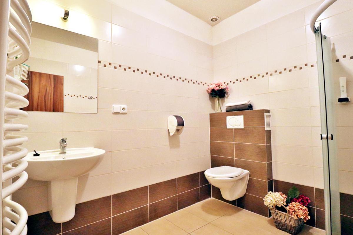 Bezměrovský dvůr Kroměříž Exterior foto